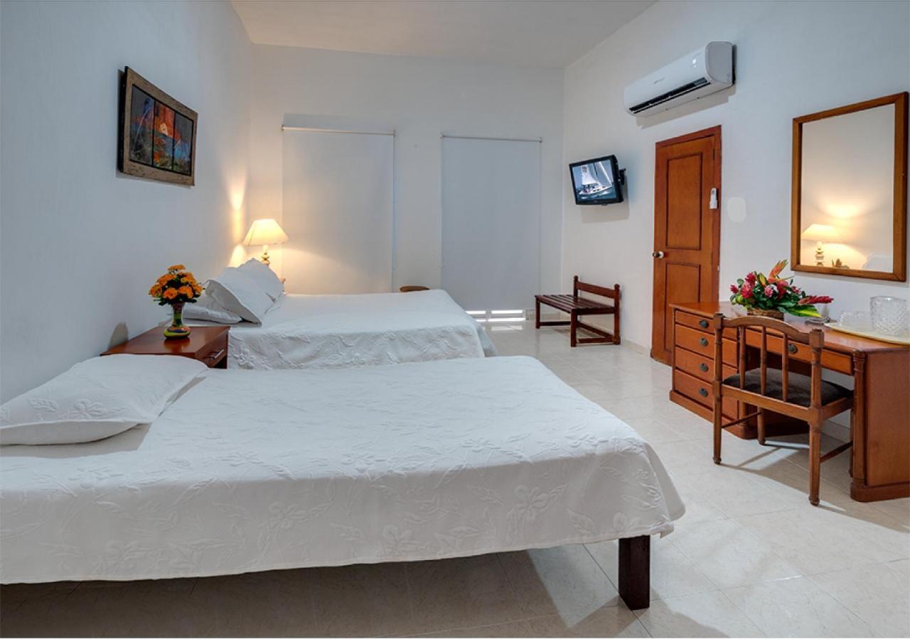 Cartagena Hotel Dorado Plaza Centro Historico מראה חיצוני תמונה